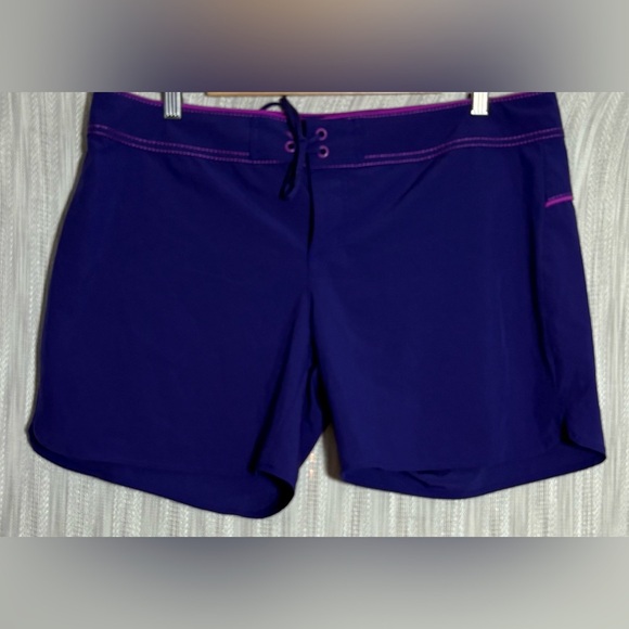 Carve Designs size 12 Women's Purple Shorts - Picture 1 of 4
